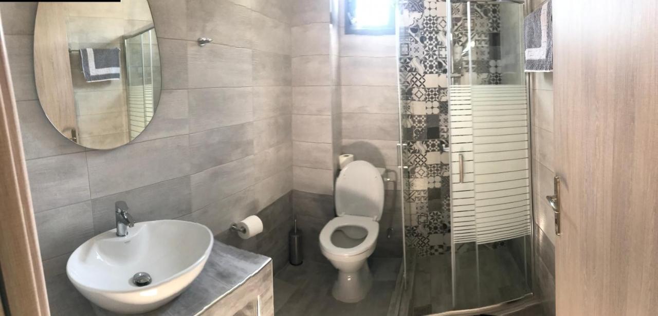 Hotel Savvas House à Neos Marmaras Extérieur photo
