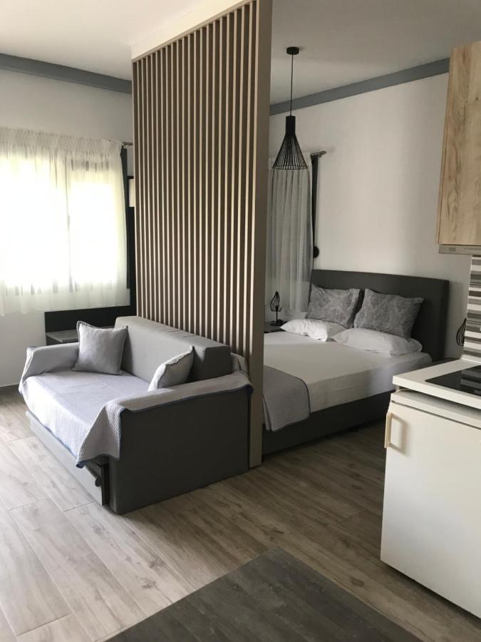 Hotel Savvas House à Neos Marmaras Extérieur photo